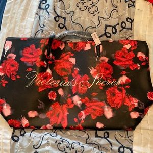 NWT Victoria’s Secret rose tote bag